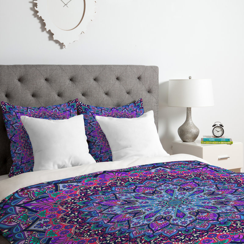 Aimee St Hill Polyester Damask Duvet Cover, King Duvet Cover + 2 King Shams