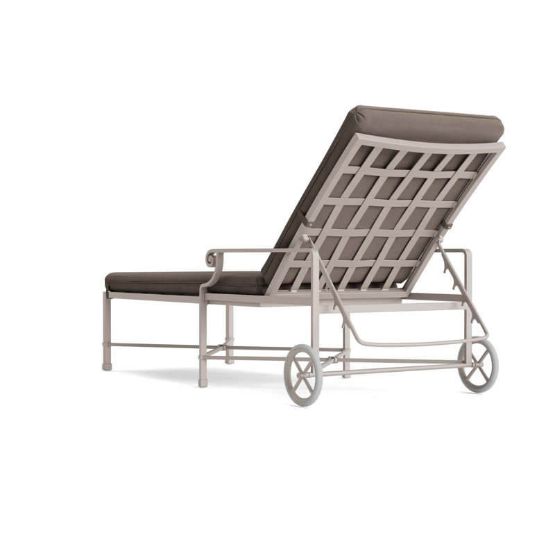 Venetian Outdoor Chaise Lounge, Fusion Moccasian, Dove Smooth