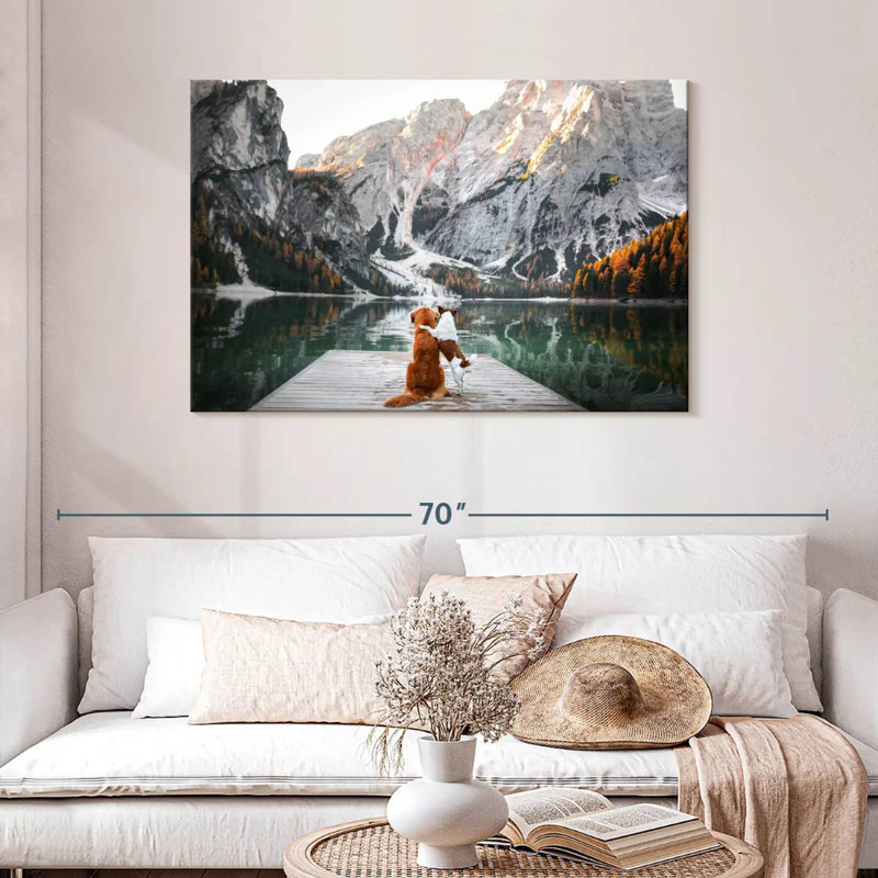 Ravi sur la jetée du lac Braies, H 30 po x l 45 po