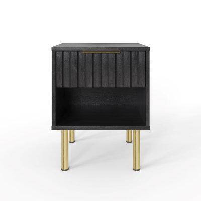 Nervata Living End Table
