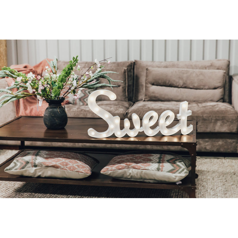 Metal Novelty Lamp, White