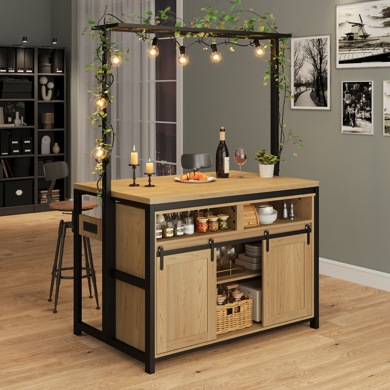 Îlot de cuisine de 42 pouces avec prise de courant en brun - Chariot mobile avec portes coulissantes, rangement, 2 armoires et 4 tablettes pour la cuisine ou la salle à manger