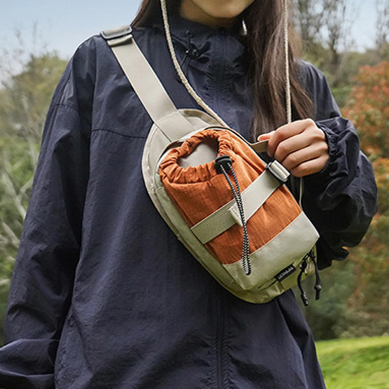 Sac à bandoulière pour l'extérieur avec bouteille d'eau COMPARTIMENT Sac à bandoulière léger pour la course à pied et l'utilisation quotidienne