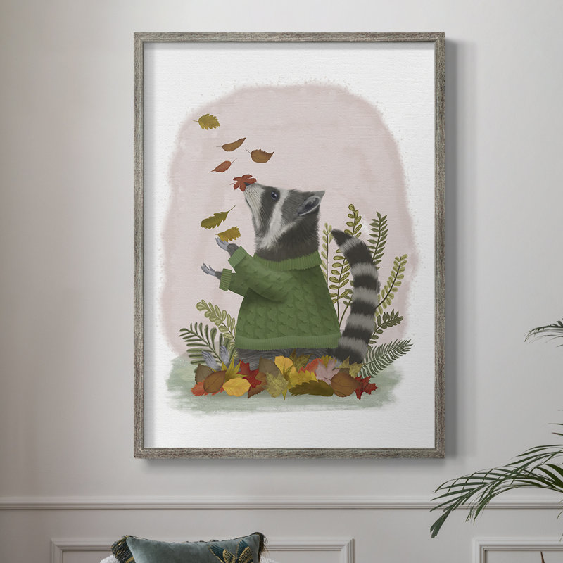 «Raccoon Catching Leaves», reproduction encadrée - bois massif, H 15 po x l 12 po