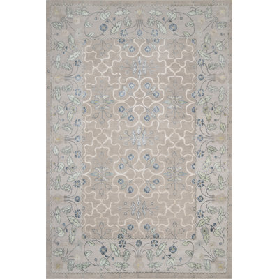 Erika Oriental Area Rug in Dusty Lavender/Mint Green/Citron Green