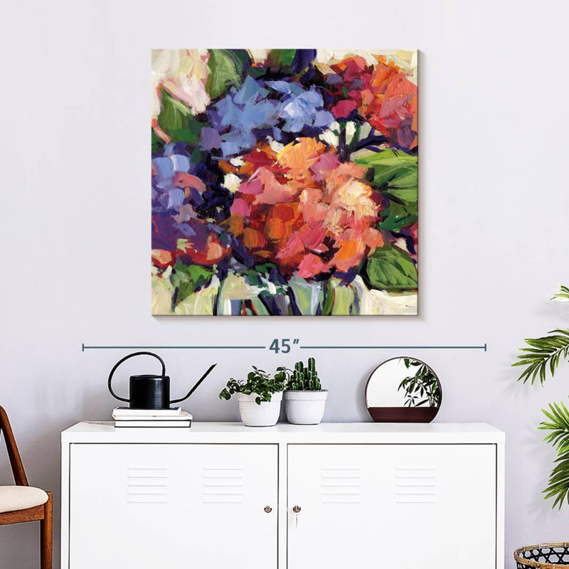 Avery Multi Hydrangeas, 30" H x 30" W