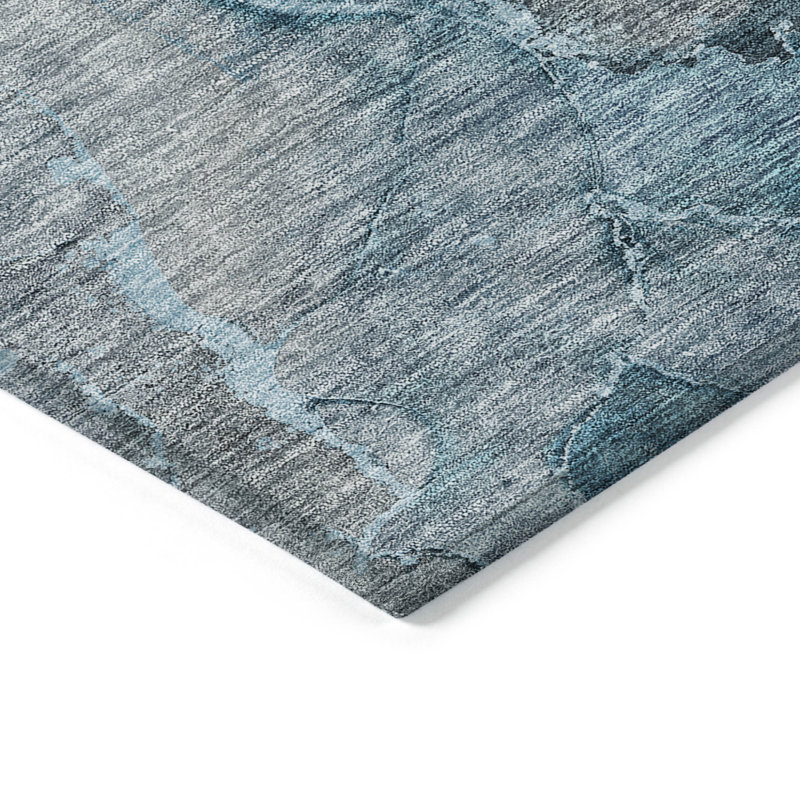 Tapis d'extérieur lavable abstrait bleu sarcelle et bleu marine HomeRoots 5 pi x 8 pi