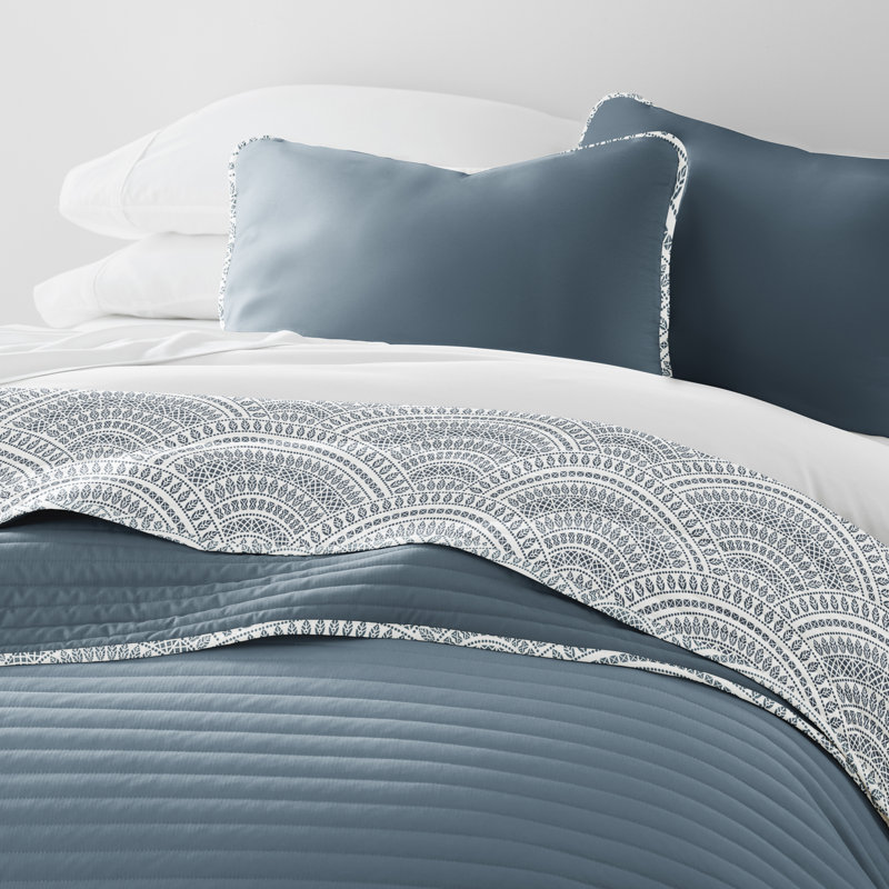 Becky Cameron Quilt, Dusk Blue, Full/Queen Quilt + 2 Standard Shams