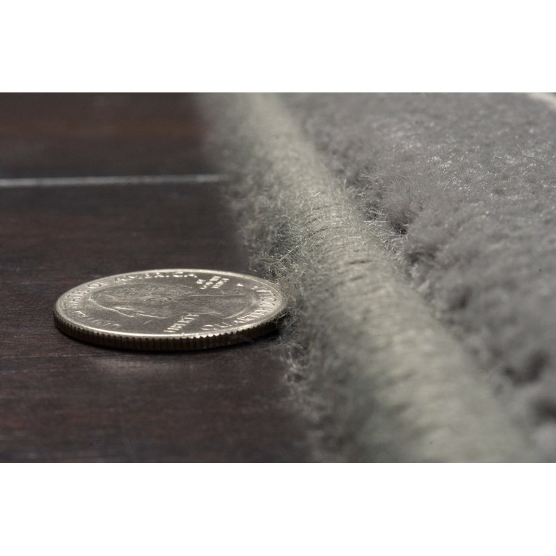 Tapis crème/gris Attell, Rectangle 6 pi 7 po x 9 pi 6 po
