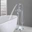 39 3/4 po Robinets de baignoire autoportants à fixation au sol à deux poignées avec pomme de douche à main-111704737