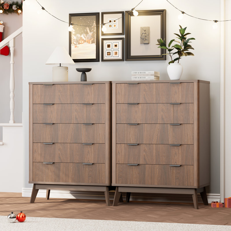 Commode 5 tiroirs cannelée, Meuble de rangement de 43 pouces de hauteur, 5 tir