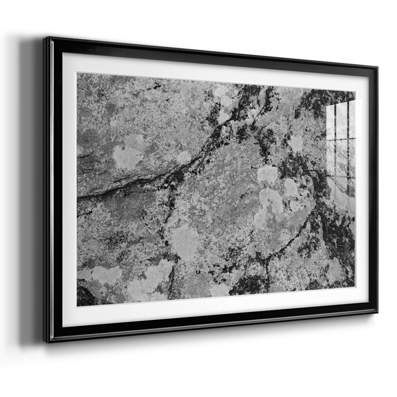 Found Textures III, Noir, H 27 po x l 39 po x P 1,5 po