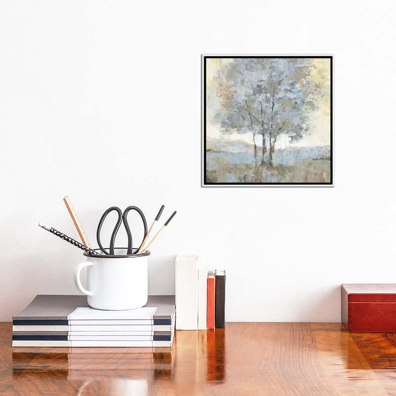"Soft Sentinel I" par Nan, reproduction d’art, H 26 po x l 26 po x P 1,5 po, Toile blanche encadrée, Pas de tapis