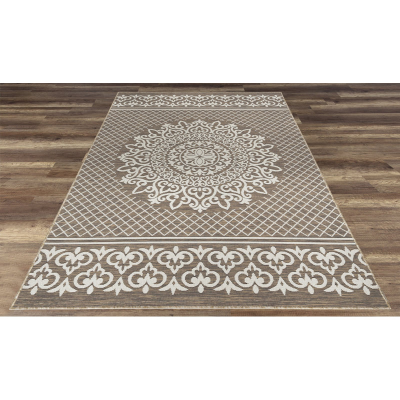 Tapis floral brun / beige intérieur / extérieur Floral, Rectangle 5 pi 3 po x 7 pi 7 po