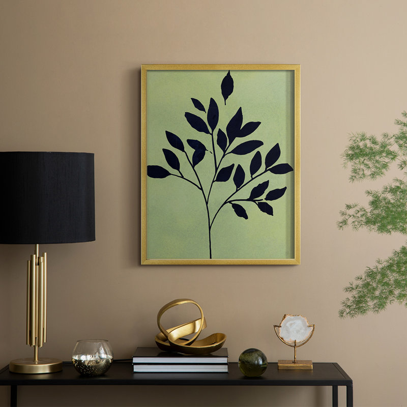 Earthly Botanical I, reproduction encadrée - bois massif, H 30 po x l 24 po, Doré