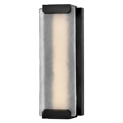 Hinkley Zayde Wall Mount Lantern