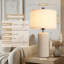 Lampe de table 21 po moderne en céramique texturée avec abat-jour en lin-2009893743