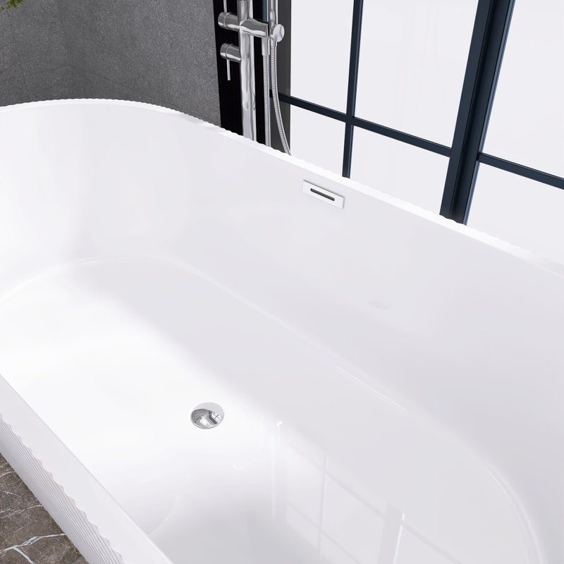 Baignoire de trempage autoportante en acrylique 67 po. X 31,5 po., Blanc