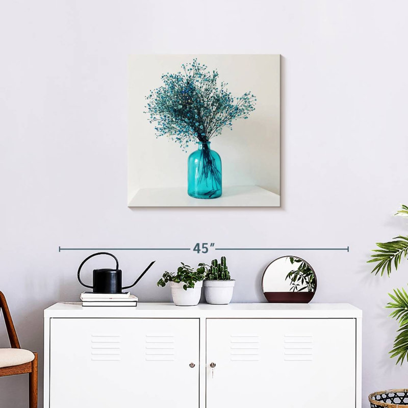 Harnek - fleurs délicates sur vase