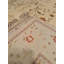 Tapis en laine et soie crème à motif traditionnel noué à la main Original