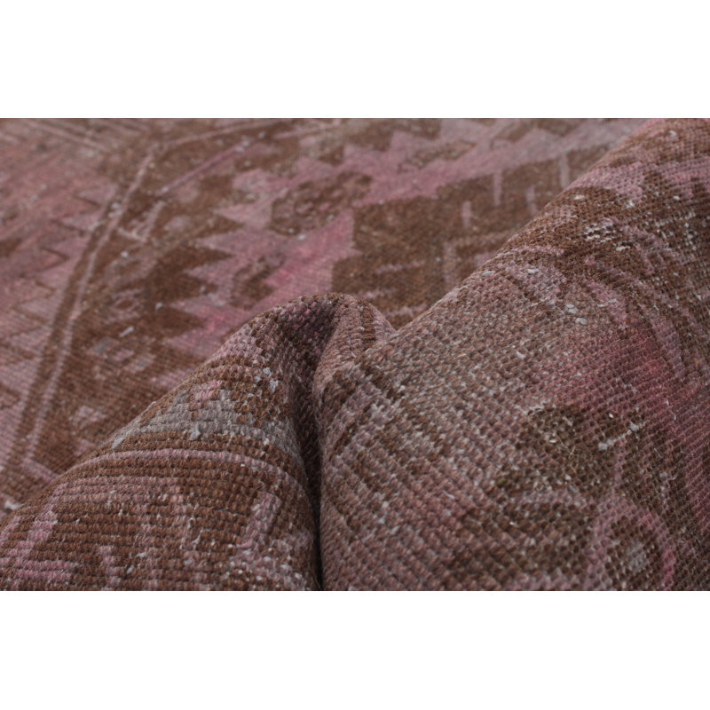 Tapis brun foncé à transition de couleur 3 pi 8 po x 7 pi 7 po