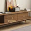 Meuble télé minimaliste en bois massif de couleur noyer