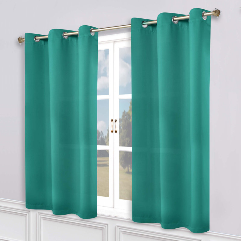 Paire de rideaux obscurcissant avec œillets Millendon, Bleu céruléen, L 46 po x L 63 po