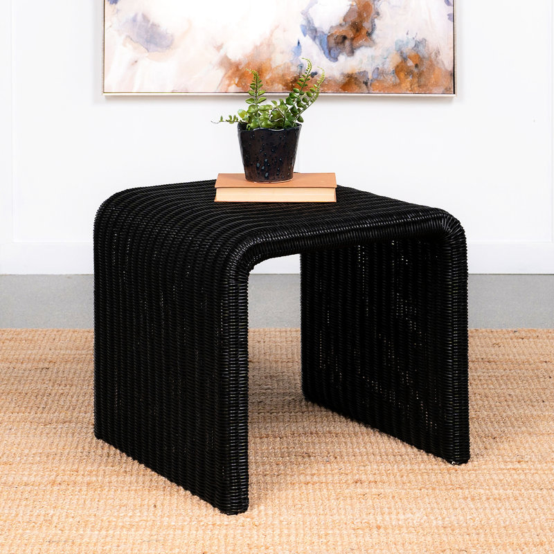 Table de bout carrée tissée en noir, d'inspiration rétro, design en forme de U inversé, 22 pouces de profondeur, 20 pouces de hauteur noire avec forme, large, haut