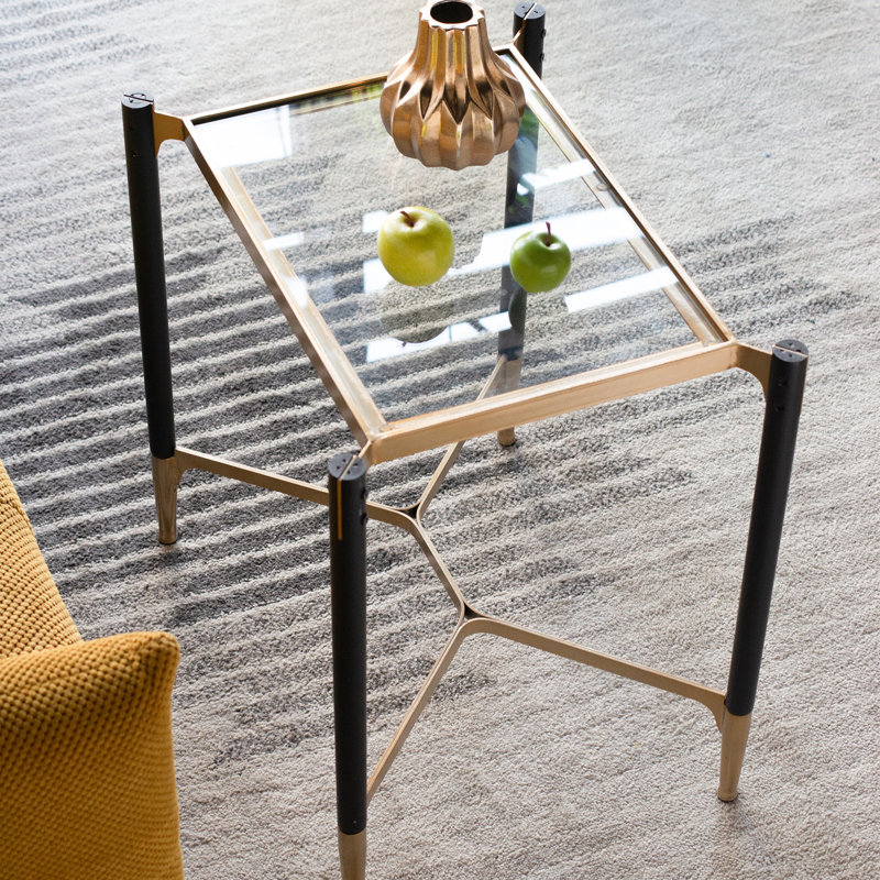 23.5x18x23.5" Glass Top End Table