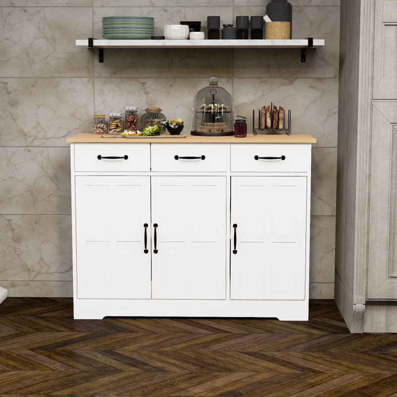 Buffet blanc avec 3 tiroirs et 3 portes