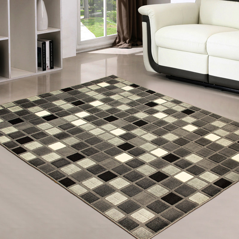 Geometric Indoor Rug, 5'2" x 7'2"