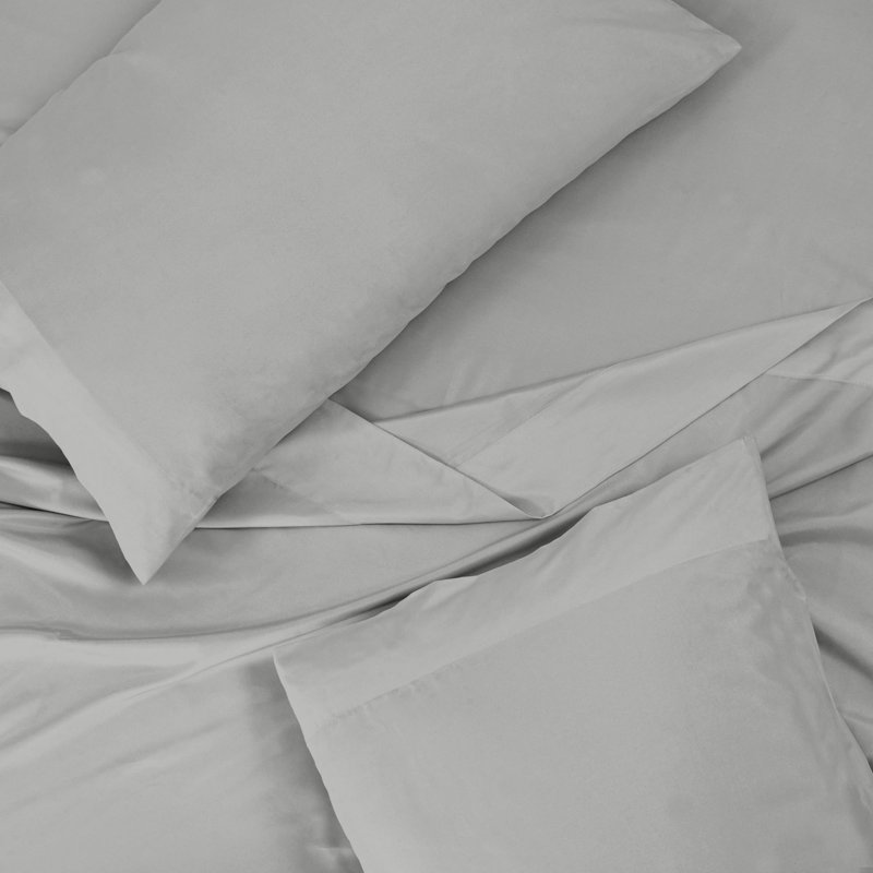 Royale Linens 300 Thread Count 100% Long Staple Combed Cotton Sheet Set - 4 Piece Bed Sheets - 1 Fitted, 1 Flat & 2 Pillow cases - Soft Cool & Crisp Sheet Set
