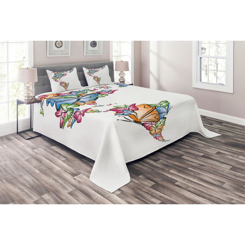 Wanderlust Farmhouse / Country Polyester Coverlet, King Bedspread + 2 Shams