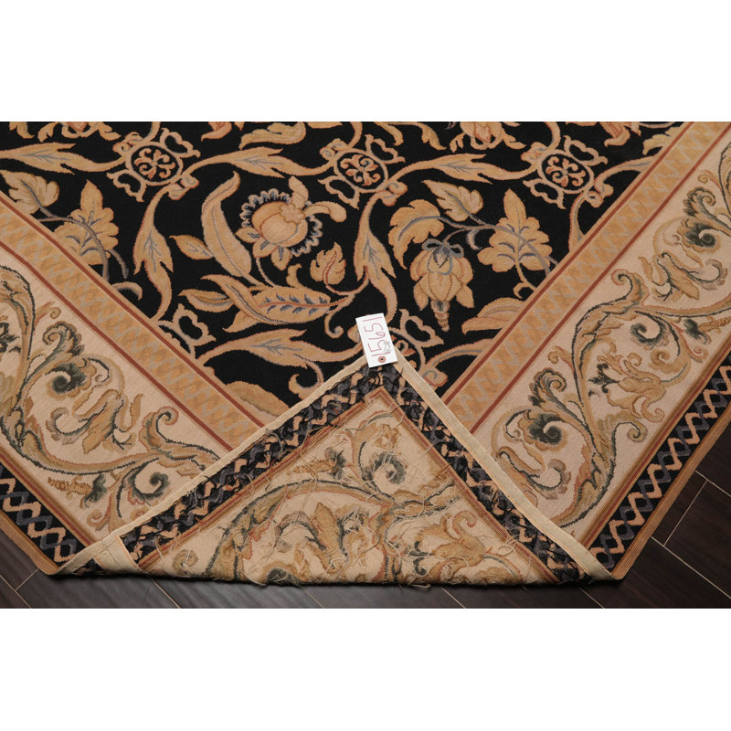 Tapis noir Hasten
