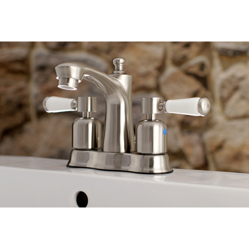Robinet de salle de bain central à 4 poignées à 3 trous à fixation sur le comptoir avec laiton escamotable Kingston