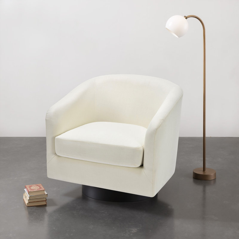 Fauteuil demi-tonneau pivotant en mélange de coton beige avec base en bois massif Applewold, Tissu beige