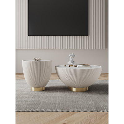 Ensemble de table de salon moderne 2 pièces Anderson avec base en acier inoxydable recouverte de cuir végétalien et plateau en pierre frittée crème