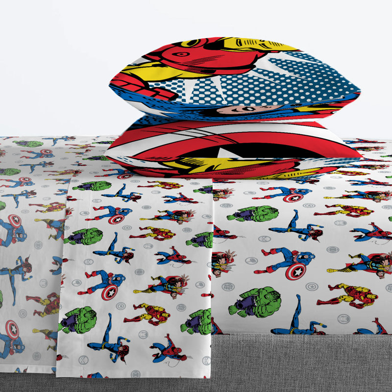 Marvel Comics Avengers Fighting Team 100% Cotton Pillowcase Set