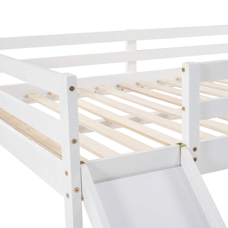 Lit mezzanine blanc avec glissade - Structure en bois massif fabriquée à partir de