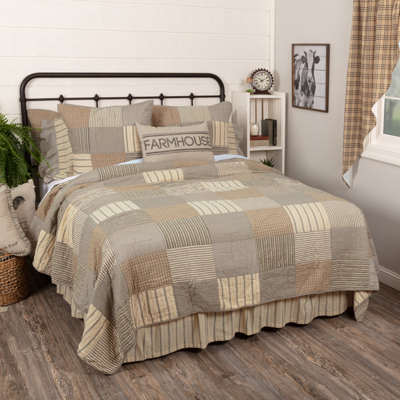 Sawyer Mill Blue and White Cotton King Reversible Quilt Set