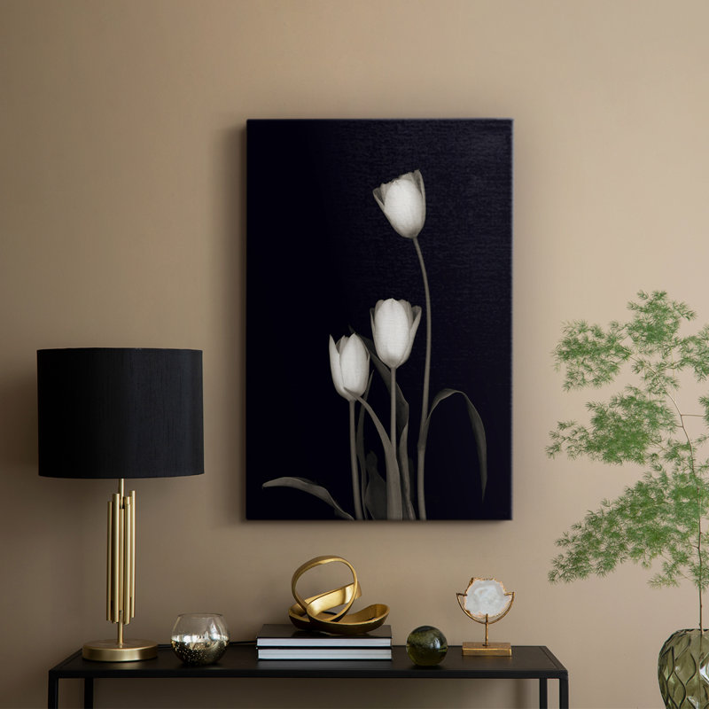 Tulip Pose III -Custom Wrapped Gallery Cavas