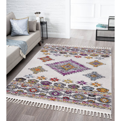 Reatha Geometric Indoor Rug