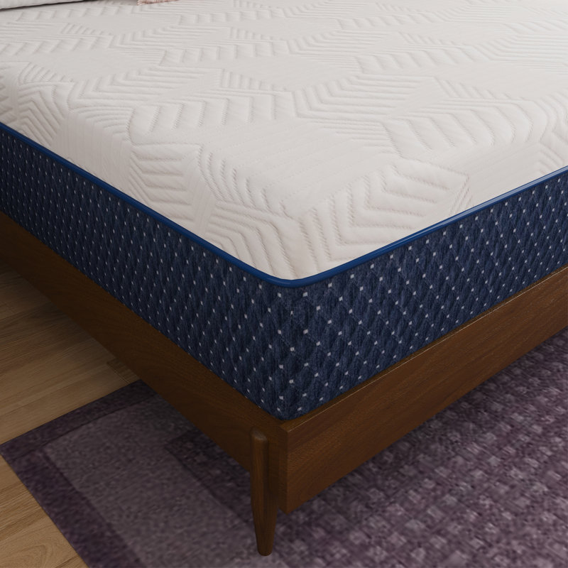 Glenni 10'' Medium Gel Memory Foam Mattress, Queen