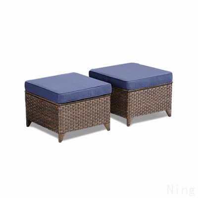 Ensemble de 2 repose-pieds d'extérieur en rotin gris avec coussins bleus pour la cour ou la terrasse