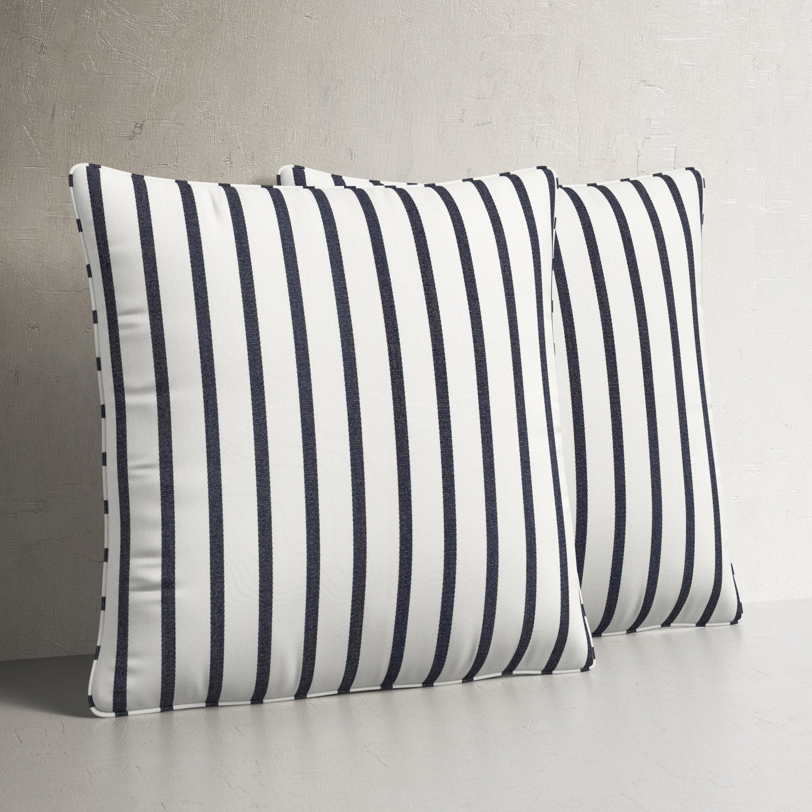 Lidia Throw Pillow, 22" H x 22" W x 6" D