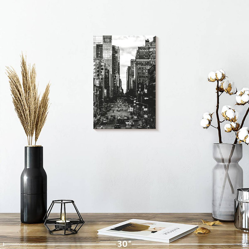 Sirci, New York, H 12 po x l 8 po