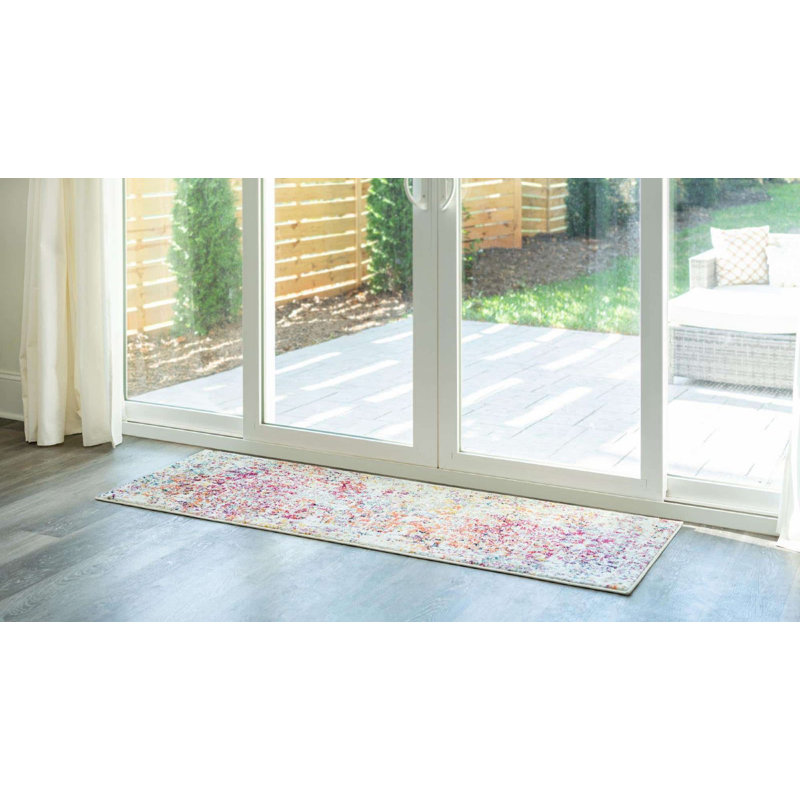 Lucile Oriental Indoor Rug, Runner 2' x 8'