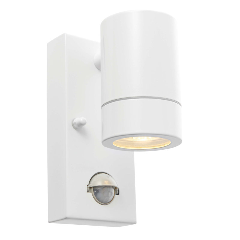 Metcalfe 15cm H Outdoor Armed Sconce, White