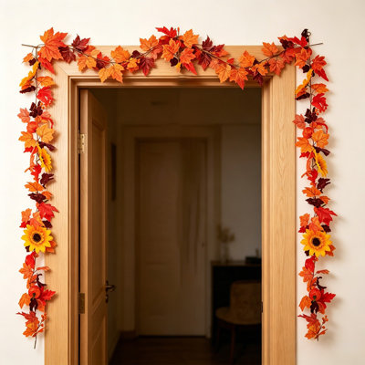 Guirlande artificielle de feuilles d'érable, citrouilles, tournesols et baies, idéale pour décorer la porte d'entrée ou le foyer, pour l'automne, l'Action de grâce et l'Halloween. Décoration saisonnière pour la maison, la porte d'entrée et la cheminée.