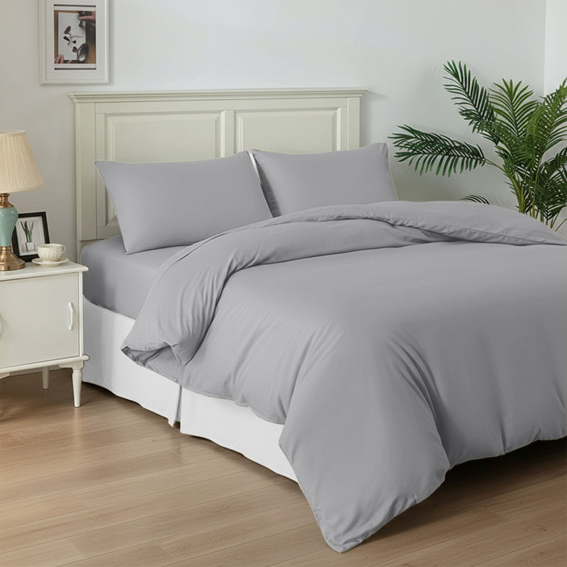 Super Soft Reversible 4 piece Plain Duvet Cover Set with Pillowcases, Super King Duvet Cover + 3 Additional Pieces, Silver